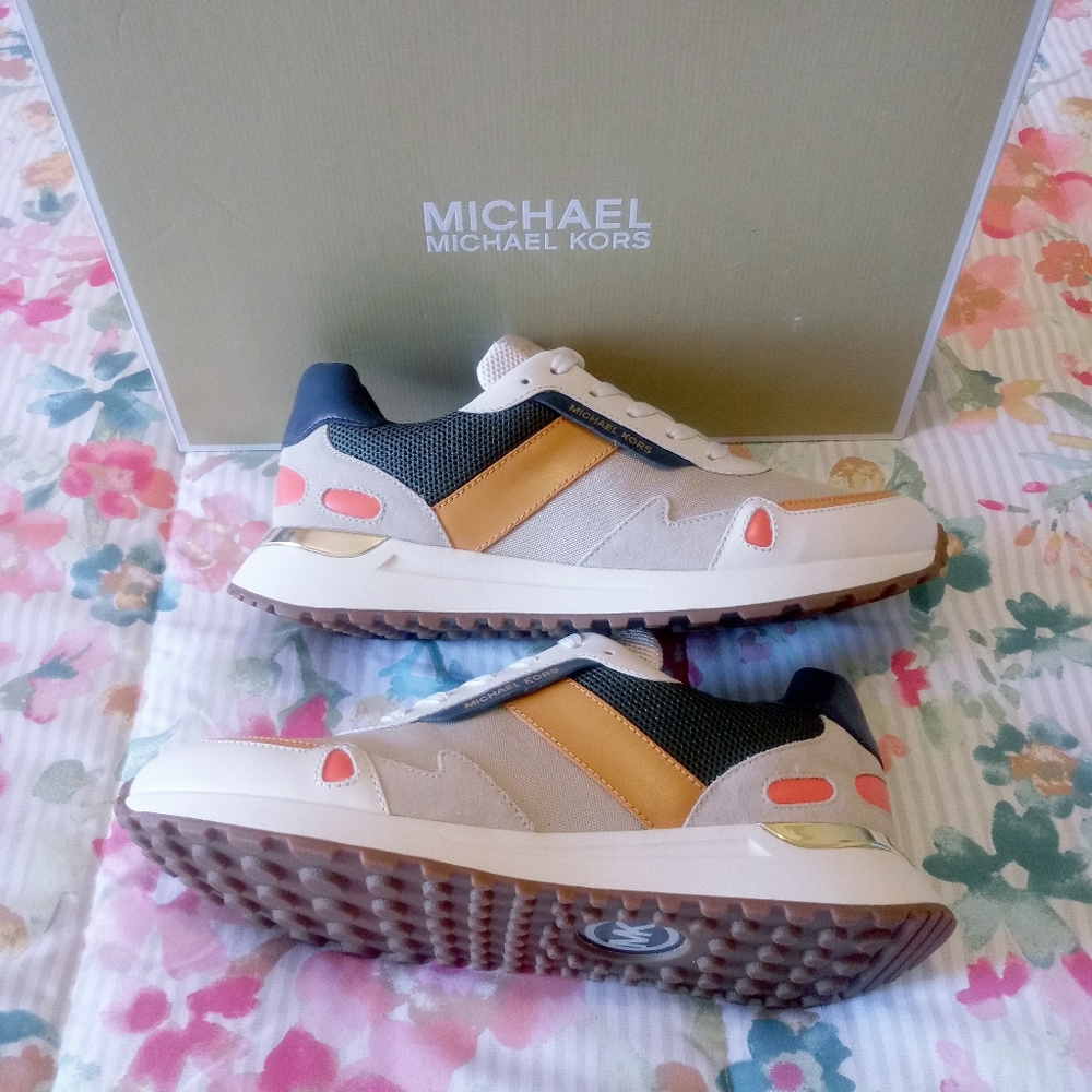 Michael Kors Monroe Trainer Sneakers - Picture 3 of 14